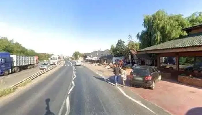Floarea Salcamului Popas Hanu Conachi Street View Si 360deg - Km 47, Dn25