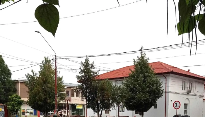 Gaesti Adresă - Găești