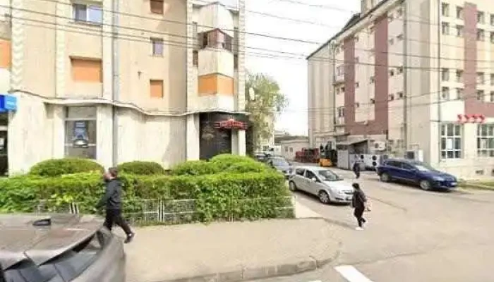 Gin Tonic -  Street View Si 360deg - Huși