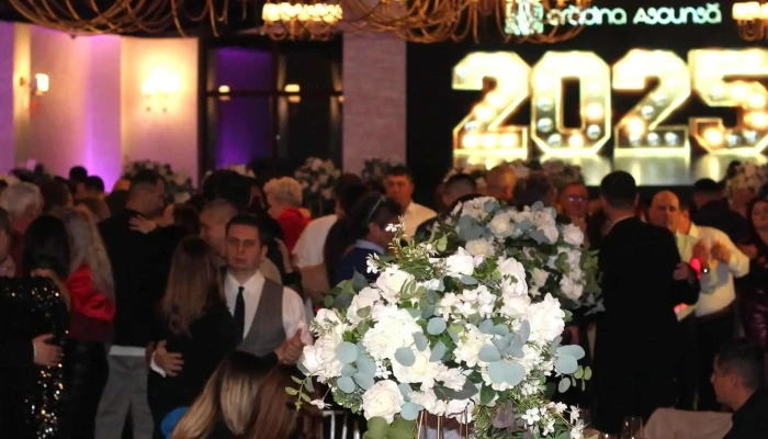 Gradina Ascunsa -    Salon Evenimente Număr - Sălcioara