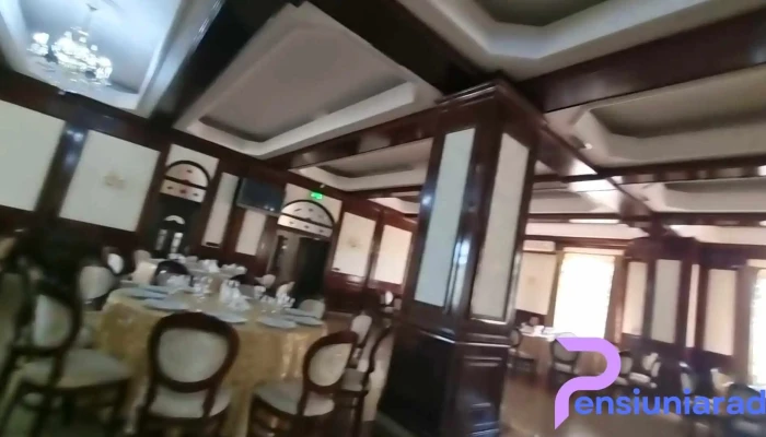 Grand Hotel Orient -  Videoclipuri - Brăila
