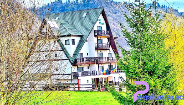 Green House -  Exterior - Podu Dâmboviței
