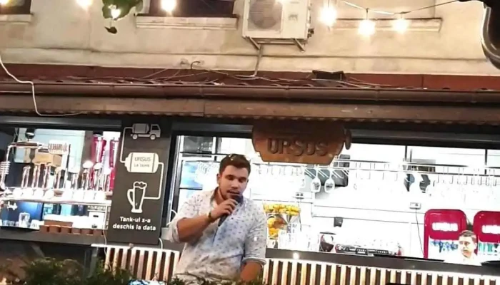 Hanu Berarilor Uranus Videoclipuri - București