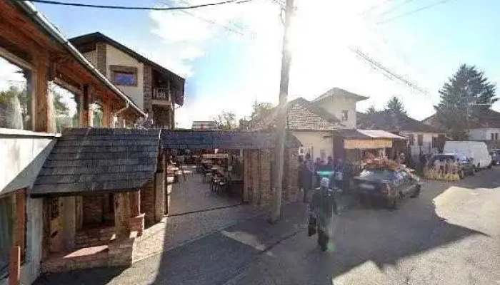 Hanul Baratiei Street View Si 360deg - Câmpulung
