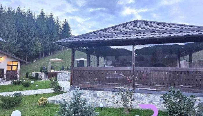 Hanul Cu Brazi -  De La Vizitatori - Runcu