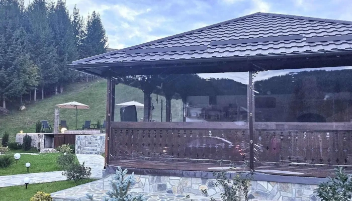 Hanul Cu Brazi -  Instagram - Runcu