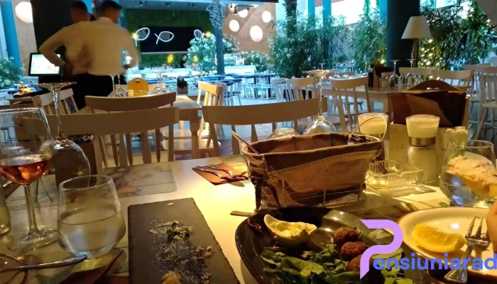 Hanul Cu Peste Mancaruribauturi - Mamaia-sat