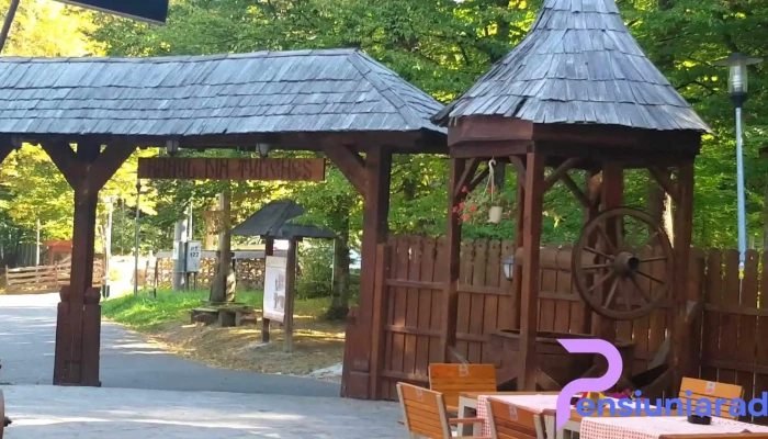 Hanul Din Tulghes Atmosfera - Sibiu