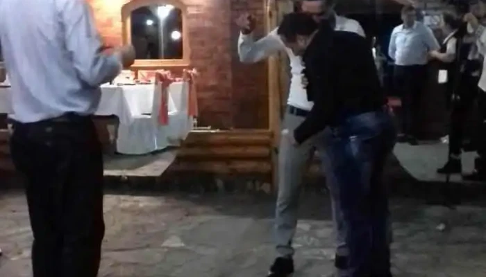 Hanul Galben -  Videoclipuri - Conţeşti
