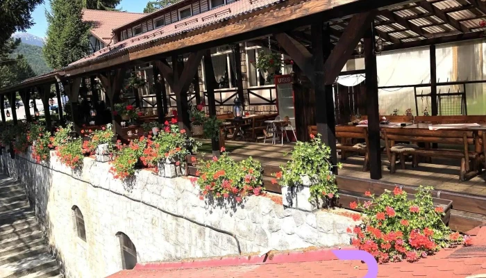 Hanul Izvorul Rece -  Comentarii - Sinaia