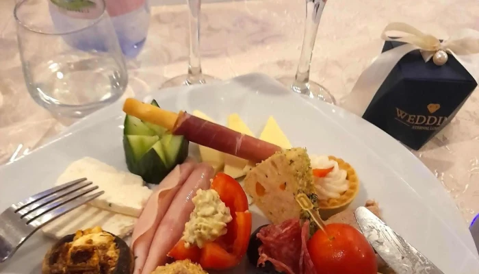Hanul Mare Baleni -  Promoție - Băleni-români