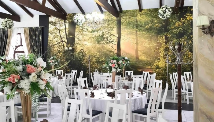 Hanul Marioarei -    Restaurant Nunti Botez Evenimente Roman Salon Evenimente Meniu Nunta Botez Roman Judetul Neamt Atmosfera - Roman