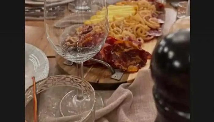 Hanul Romanesti De La Proprietar - Românești