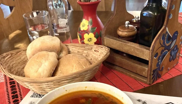 Hanul Traditional Muscelean -  Zonă - Mihăești