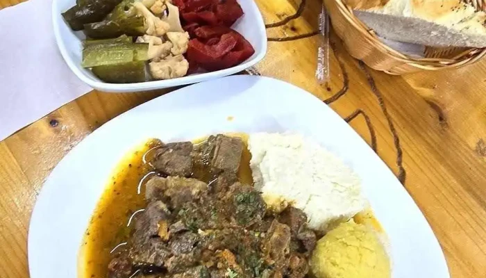 Hanul Vanatorului Polenta - Păltinoasa