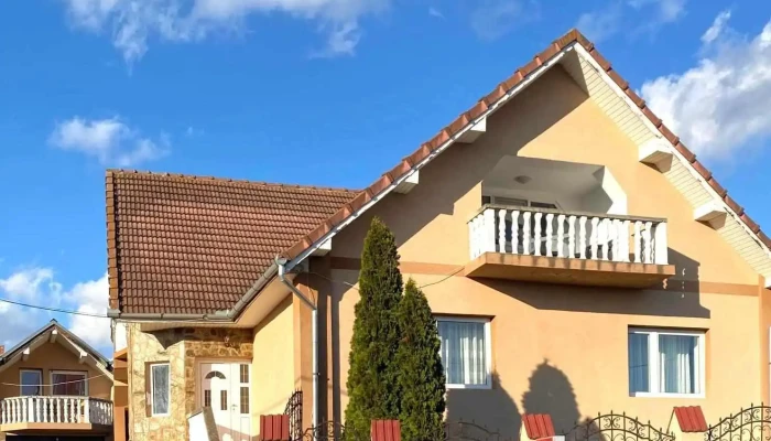 Home Austria - Hațeg 335500