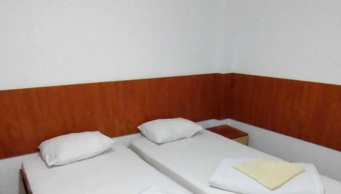Hostel Rocoop Filiasi Scor - Filiași