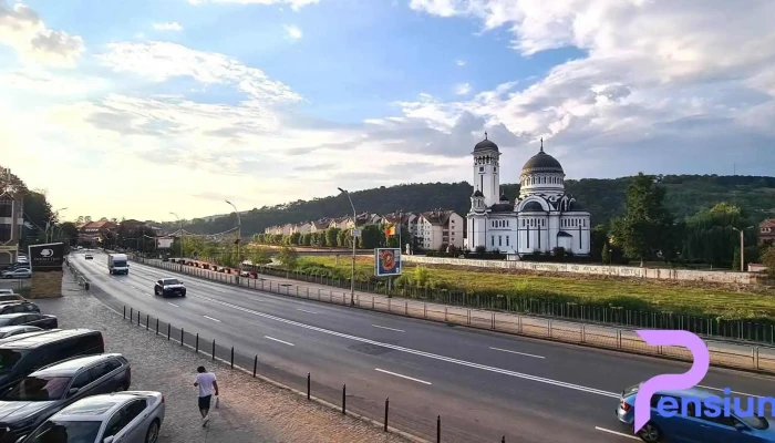 Hotel Ciucas Unde - Vălenii De Munte