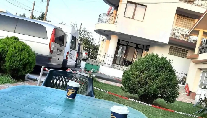 Hotel Cristian -  De La Vizitatori - Afumați