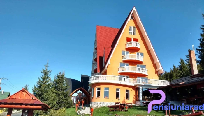 Hotel Four Seasons -  Aproape De Mine - Vârtop
