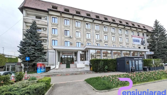 Hotel Muntenia -  Sc Carpatin Srl De La Vizitatori - Câmpina