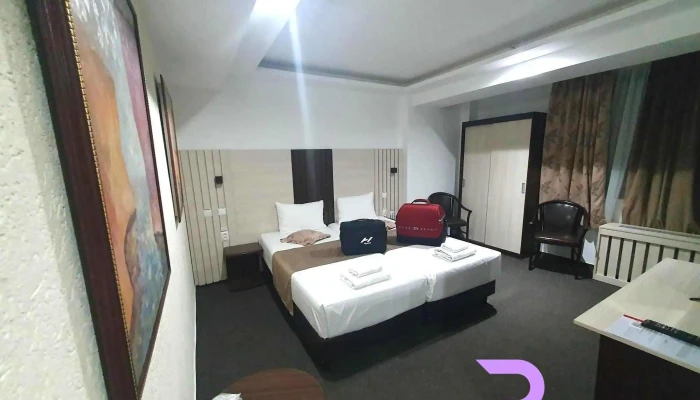 Hotel Razvan De La Vizitatori - București