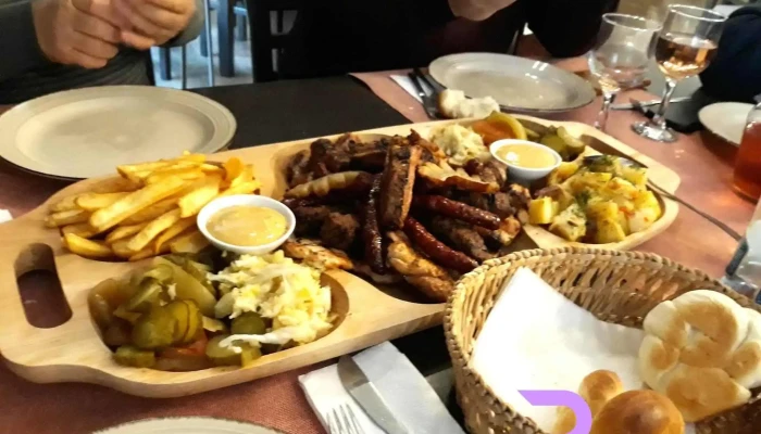 Hotel Trotus Cazare Onesti Mancaruribauturi - Onești
