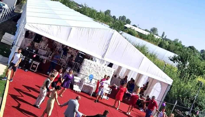 Izvoarele Olt Strada Principala -  De La Vizitatori - Alimănești