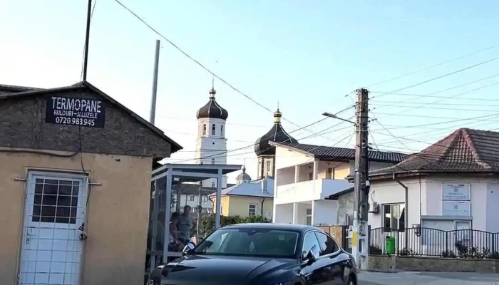 La Grisha -    Punct Gastronomic Local Ghindaresti Videoclipuri - Ghindăreşti