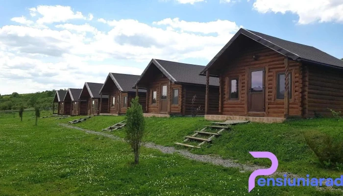 La Hanul Cailor -  De La Vizitatori - Ferma Nr.2