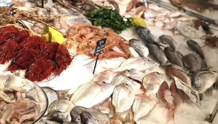 La Pescaderia By Alioli -  De La Proprietar - Voluntari