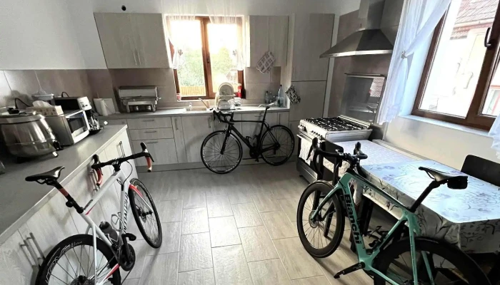 Los Primos -    Cazare In Arpasu De Sus Arpașu De Sus - Arpașu De Sus