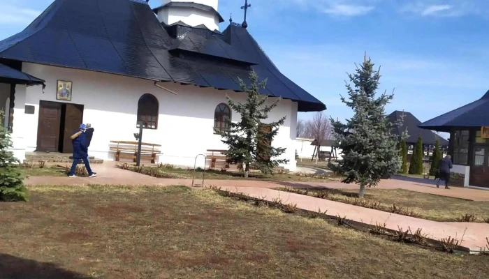 Manastirea Alexandru Vlahuta Instagram - Bârlad