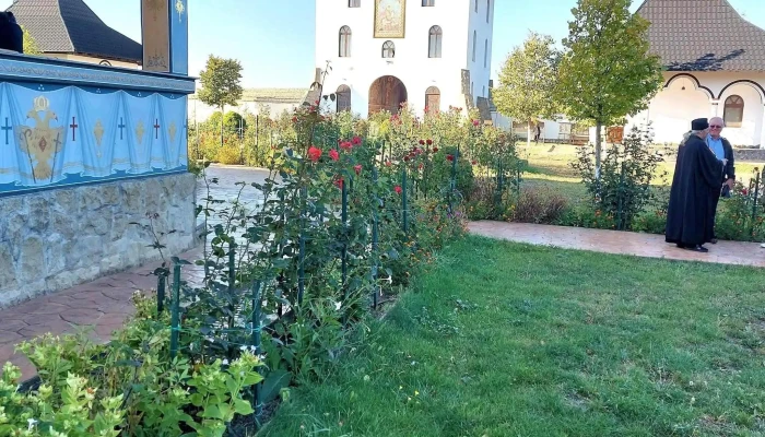 Manastirea Alexandru Vlahuta Unde - Bârlad