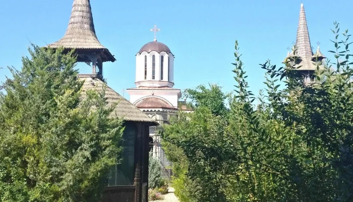 Manastirea Crucea Instagram - Romania