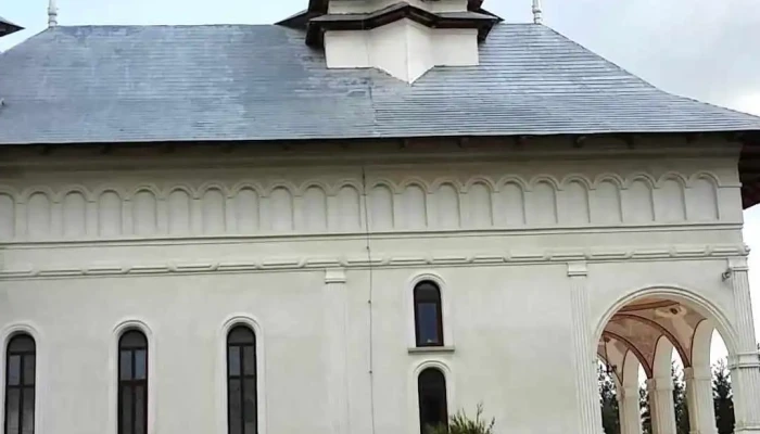 Manastirea Sfantul Vasile Cel Mare Sfantul Varlaam Mitropolitul Moldovei Din Bodesti Videoclipuri - Bodești