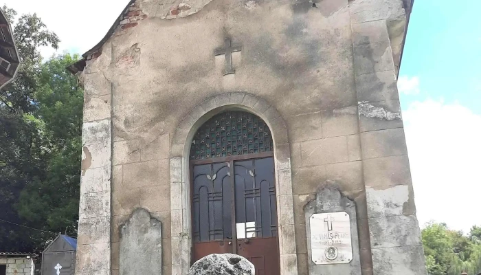 Manastirea Sfintii Voievozi Aproape De Mine - Baia De Aramă