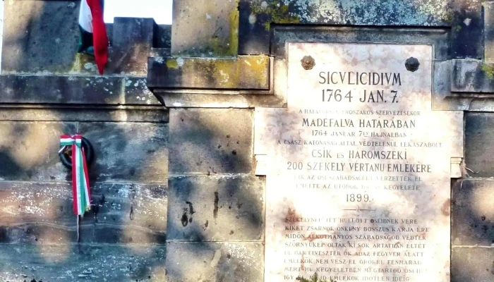 Monumentul Siculicidium Număr - Siculeni