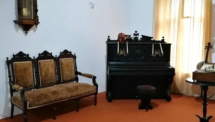 Muzeul Ciprian Porumbescu Zonă - Ciprian Porumbescu