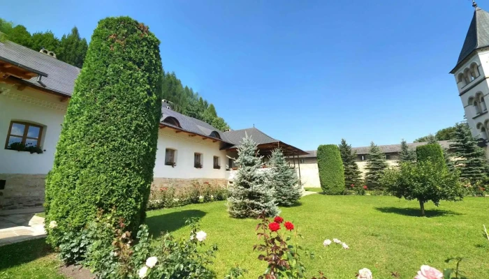 Muzeul Manastirii Putna Street View Si 360deg - Putna