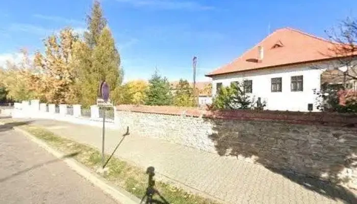 Muzeul Memorial Nicolae Iorga Street View Si 360deg - Vălenii De Munte