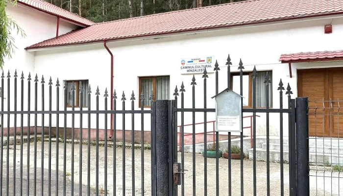 Muzeul Timpul Omului Manzălești - Mânzălești
