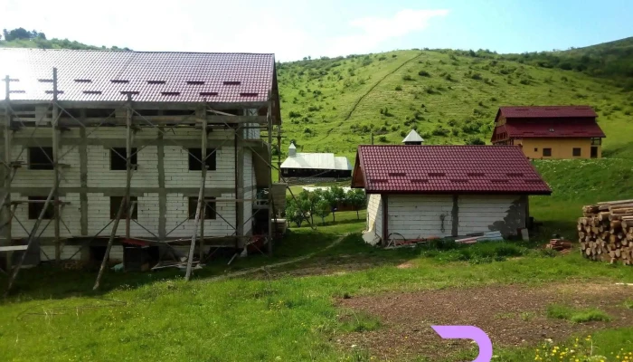 Mănăstirea Sfânta Treime - România