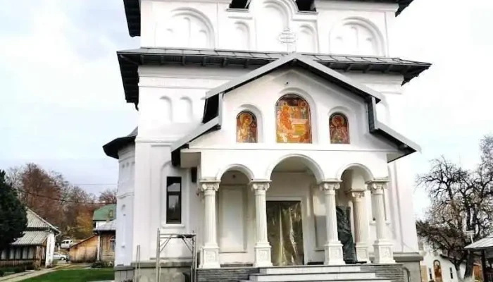 Mănăstirea Slănic - Romania
