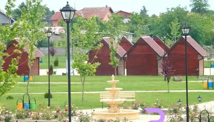 Parc Brazi Conacul Nicolau - România