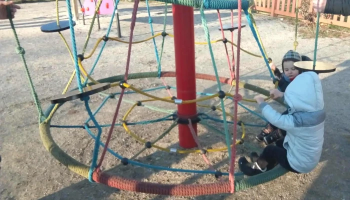 Parcul Bragadiru -  Aproape De Mine - Bragadiru