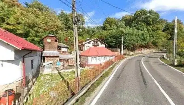Pensiunea Amo -  Street View Si 360deg - Izvoarele