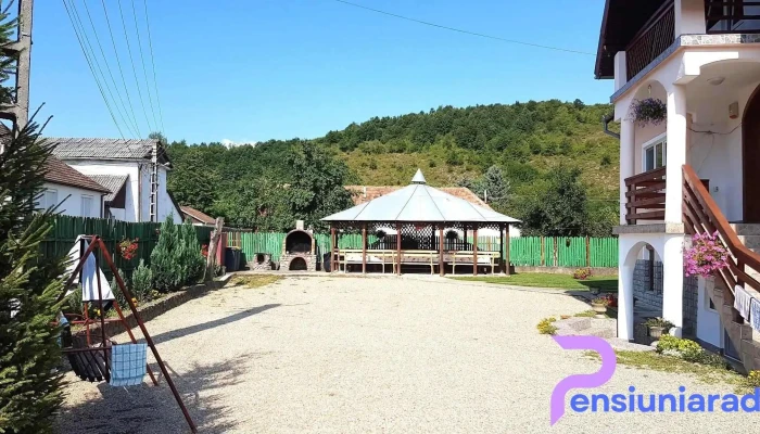 Pensiunea Corimen -  Program - Vadu Crișului