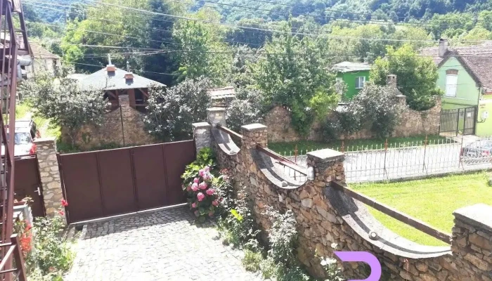 Pensiunea Dora - Sasca Montană
