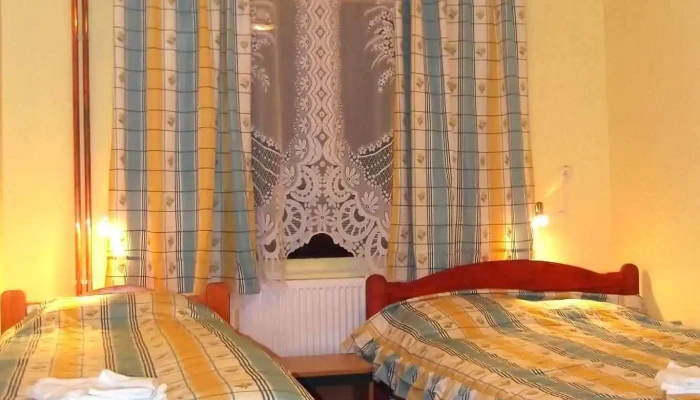 Pensiunea Georgiana -  Camere - Măguri-răcătău
